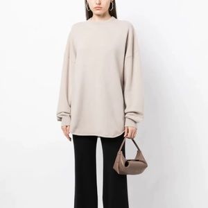 NWOT Extreme Cashmere No 53 Crew Hop crewneck top Cashmere Sweater in Pottery OS
